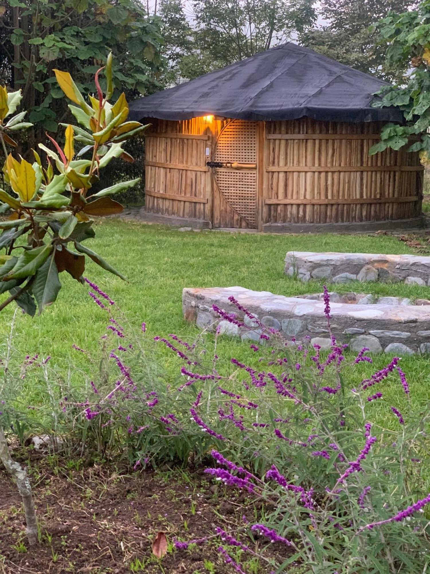 Hostal La Laguna Villamaría Kültér fotó