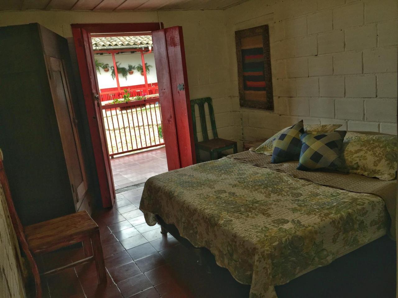 Hostal La Laguna Villamaría Kültér fotó